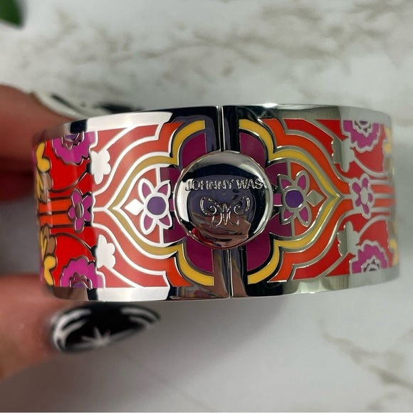 Johnny Was Small Red SABA Hinged Bracelet Size XS/S New in Package - Picture 3 of 6